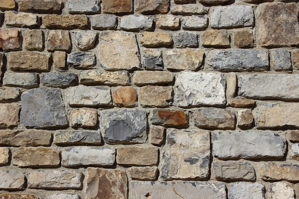 Ściana z kamienia